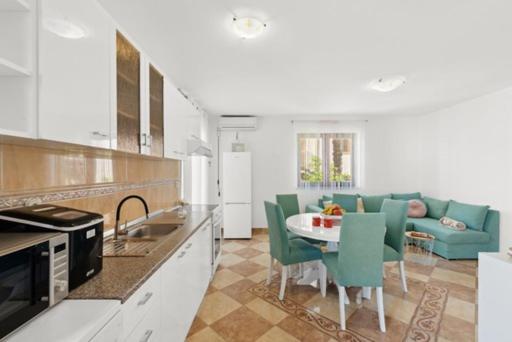 Apartmani Lorena Poreč Dış mekan fotoğraf